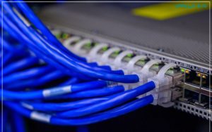 مقایسه کابل شبکه نگزنس و لگراند